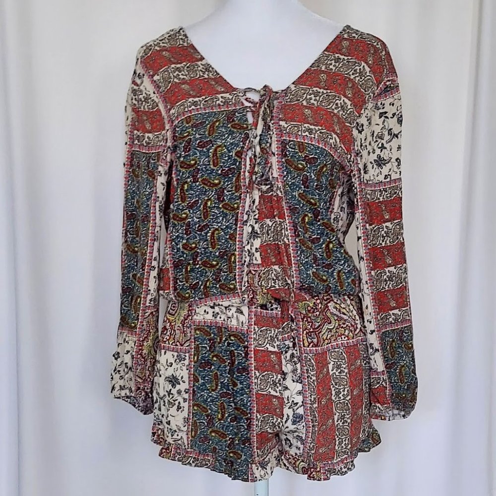 American Eagle Long Sleeve Tie Front Romper Brown Blue Paisley Size Small